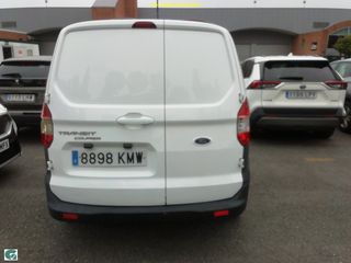 Ford Transit Courier 2018