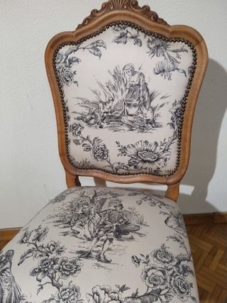 Silla de roble tapizada en toile de Jouy