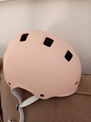 Casco oxelo rosa para patinete/bicicleta