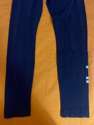 Pantalón deportivo Adidas negro