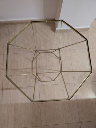 Mesa auxiliar cristal y metal dorada
