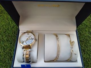 Conjunto Skyline: Reloj y 2 Pulseras Doradas