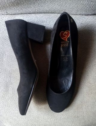 Zapatos de salón Sissei negros talla 40