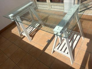 Mesa de cristal Ikea