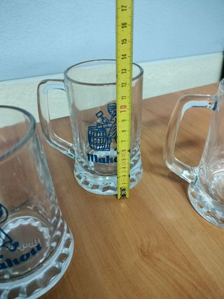 Lotto di 3 boccali da birra Mahou