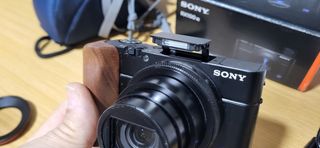 Sony RX100 VII + Accesorios