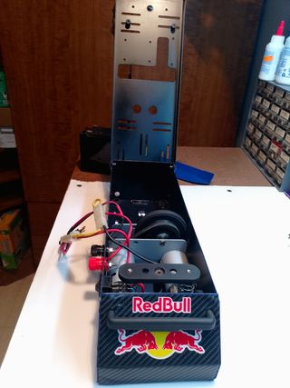 Mesa de Arranque RC Nitro Red Bull