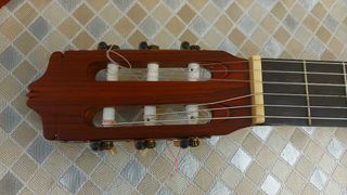 Guitarra Clasica Profecional Alhambra de PaloSanto