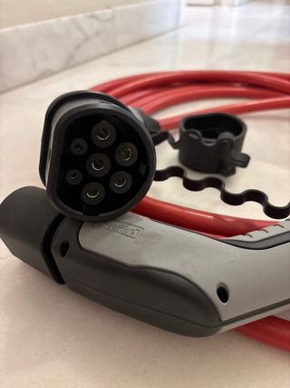 Cable para cargar coche eléctrico. 5 metros. NUEVO