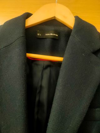 Americana azul marino entallada