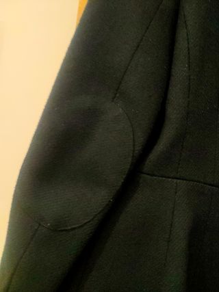 Americana azul marino entallada