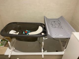 Bañera para bebé con soporte