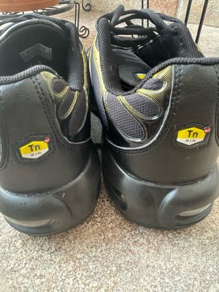Zapatillas Nike Negras Doradas