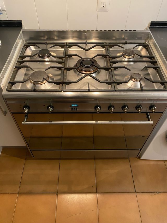 Horno de cocina SMEG
