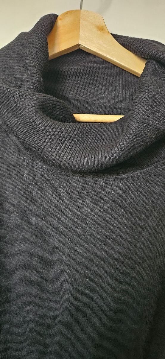 Set 2 jerséis largos cuello vuelto