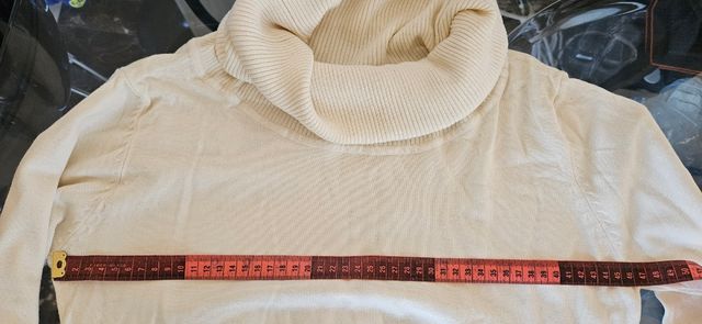 Set 2 jerséis largos cuello vuelto