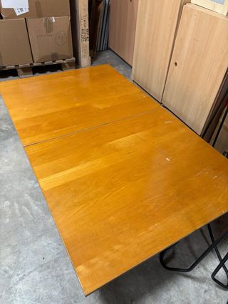 Mesa comedor extensible roble