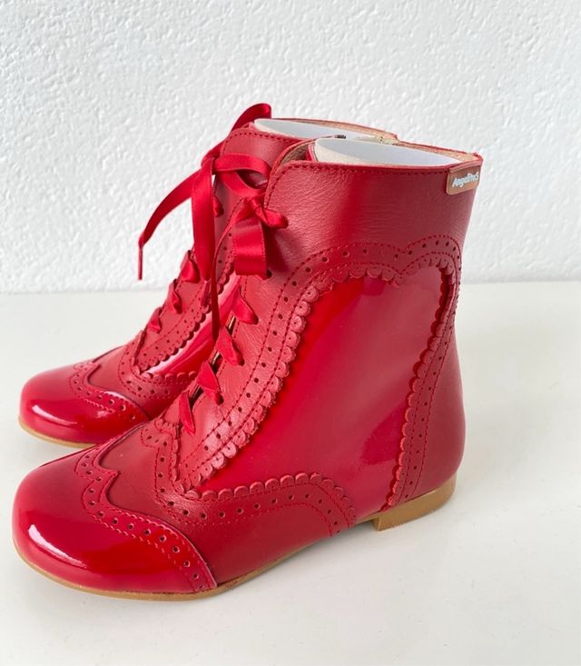 Stivali rossi in pelle Pascuala disponibili dal 24 al 28