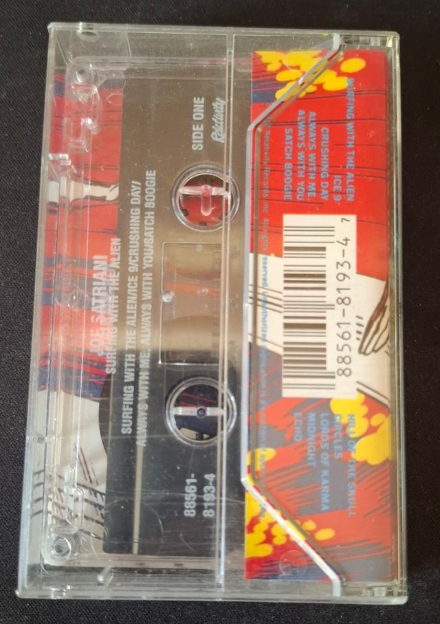 Joe Satriani: Surfing With The Alien (1987)