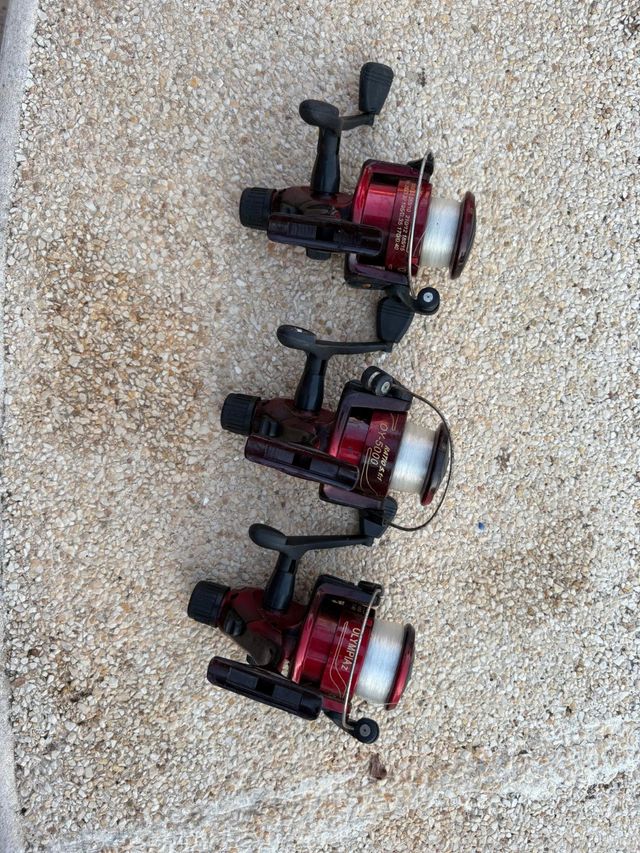 3 Carretes de Pesca Rojos