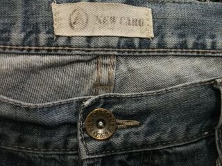 Pantalón tejano tipo desgastado, talla 52, hombre