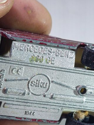 MERCEDES BENZ 280 GE 1/64 SIKU