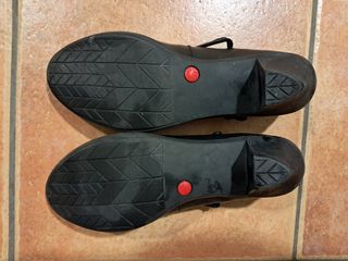 Zapatos Camper tacón negros