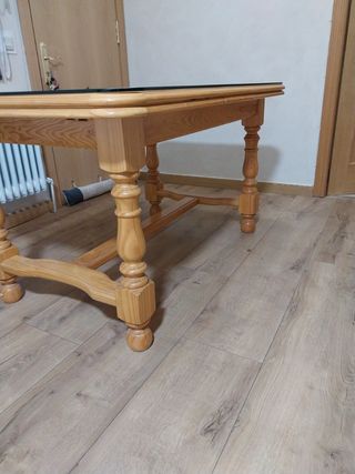 Mesa comedor madera maciza