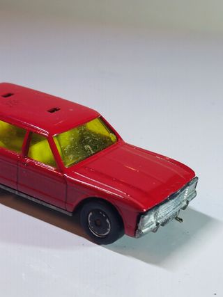 FORD GRANADA TURNIER DE 1975 1/55 SIKU 