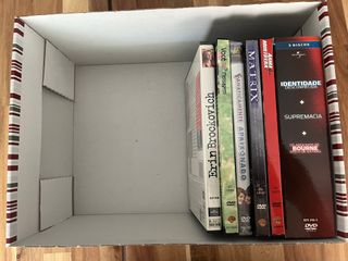 Conjunto de varios DVDs