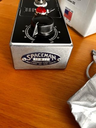 Spaceman Effects Atlas III Preamp Booster