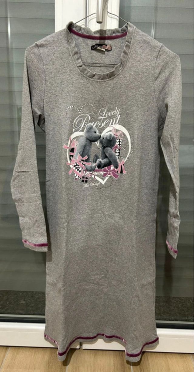 Camicia da notte o vestito casa