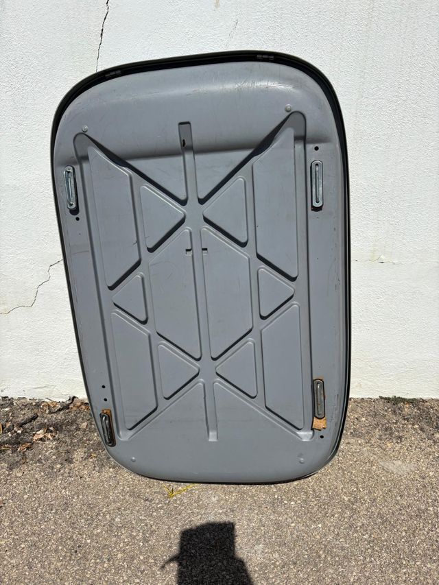 Caja de techo Odyssey gris