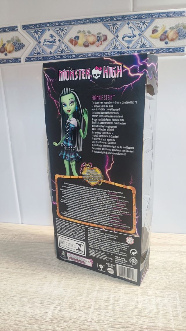 Monster High Freaky Fusion Frankie Stein Muñeca