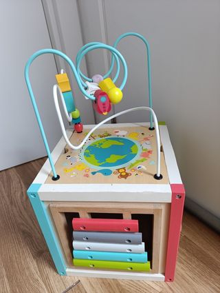 Centro de juegos educativo para bebés