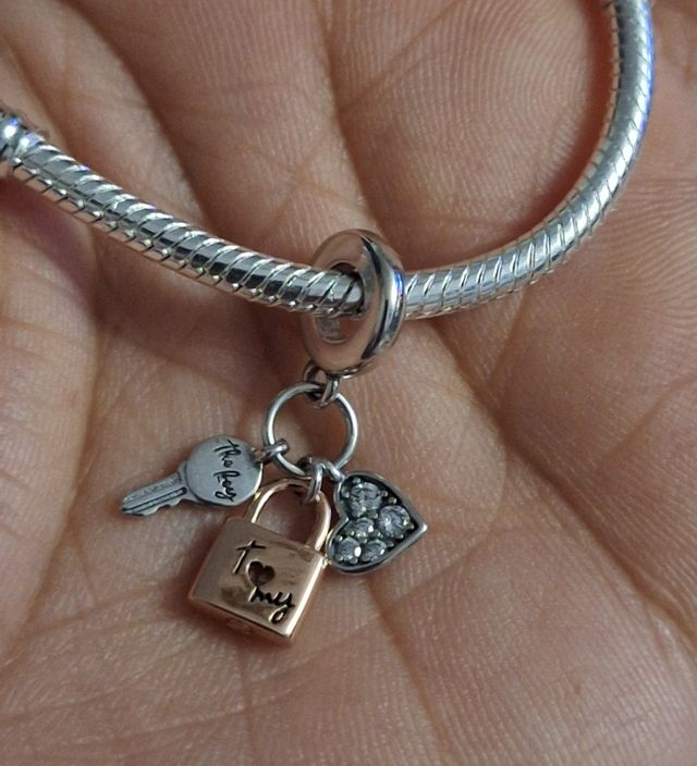 Colgante Pandora Candado Corazón Llave