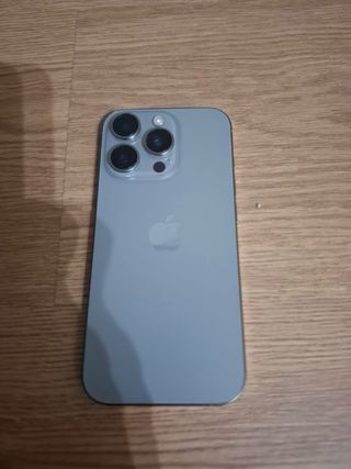 iPhone 16 Pro 256 GB Gris Titanio batería 95%