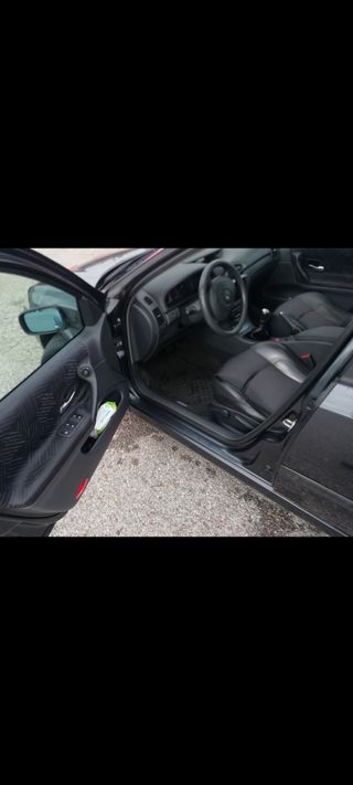 Renault Laguna 2003