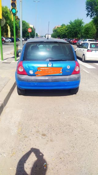 Renault Clio 2002