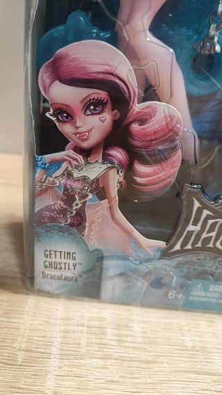 Monster High Draculaura Haunted Versión USA