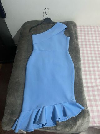 Vestido azul elegante con cremallera