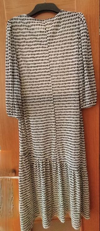 Vestido largo estampado lunares
