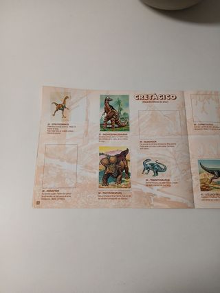Album Cromos Dinosaurios Bollycao