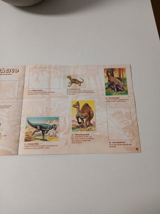 Album Cromos Dinosaurios Bollycao