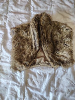 Chaleco pelo Stradivarius Talla S