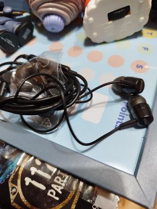 Auriculares Sony negros