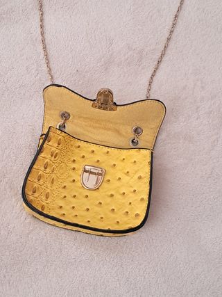 Pochette giallo senape