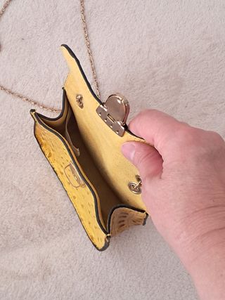 Pochette giallo senape