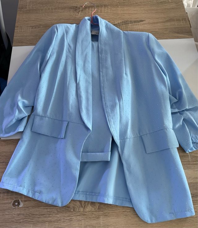 Completo giacca e pantalone azzurro