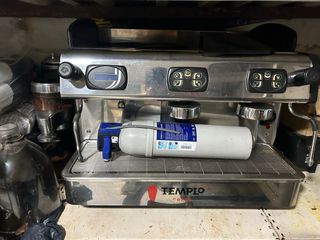 2 Molinillo de café y cafetera y tácitas plato 